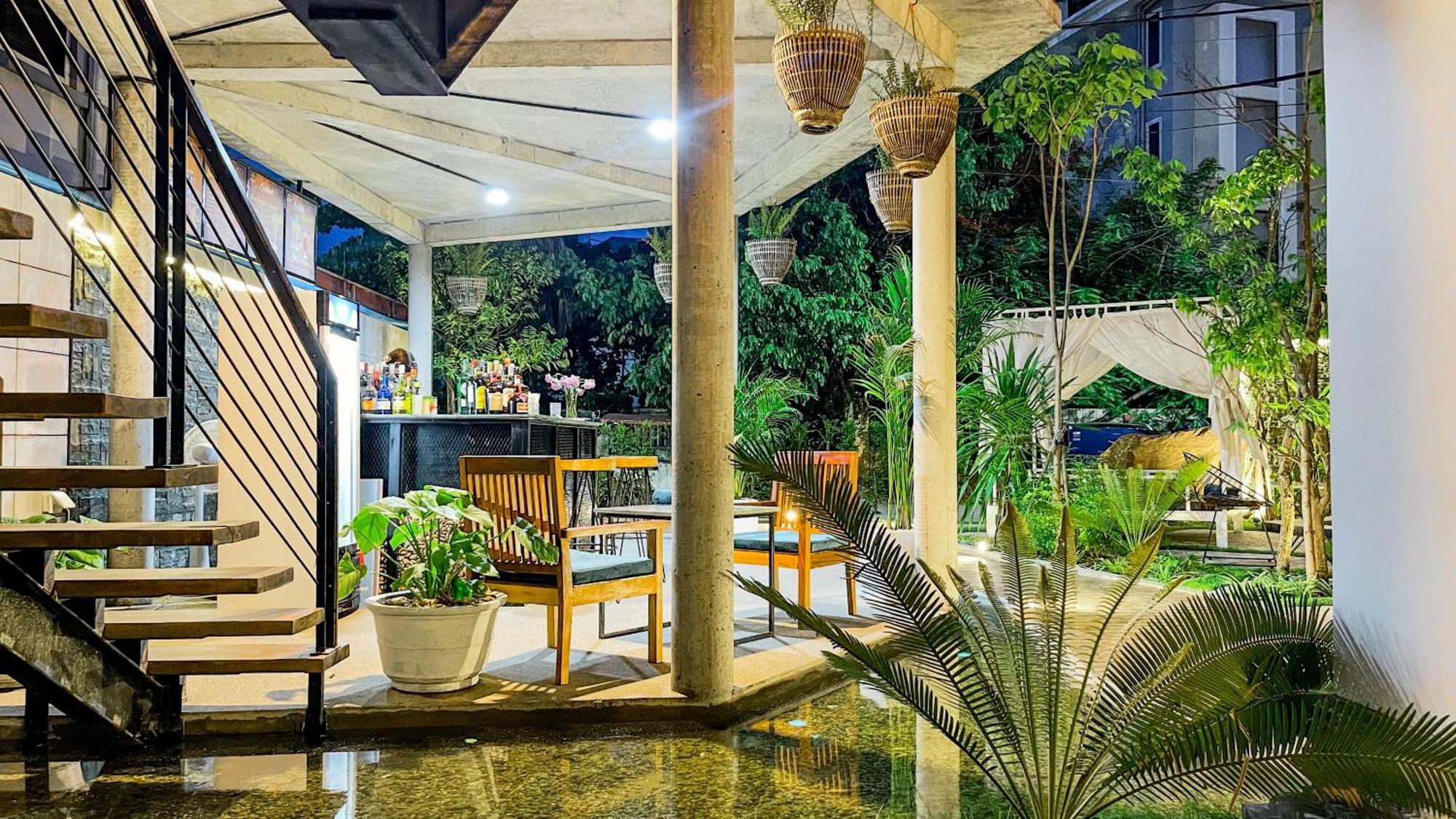 The Luxury Hotel Siem Reap Exterior foto